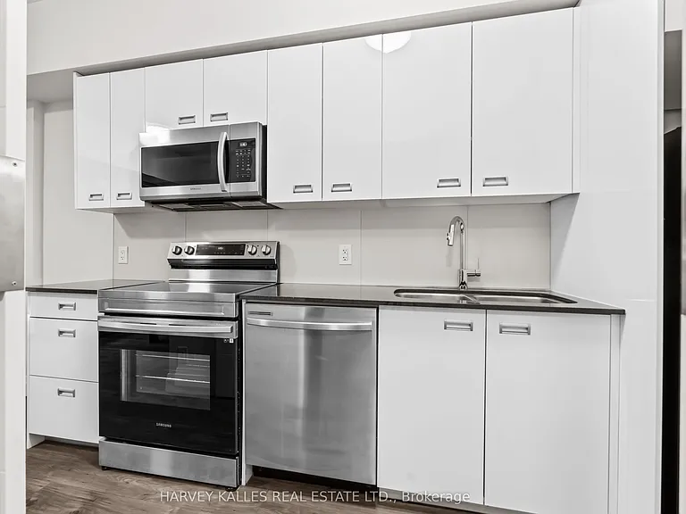 652 Princess St #237 — Photo 15