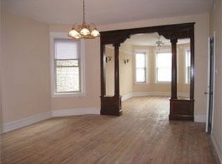 3252 W Le Moyne St APT 2, Chicago, IL 60651