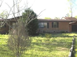 111 Futch Ave, Rocky Point, NC 28457