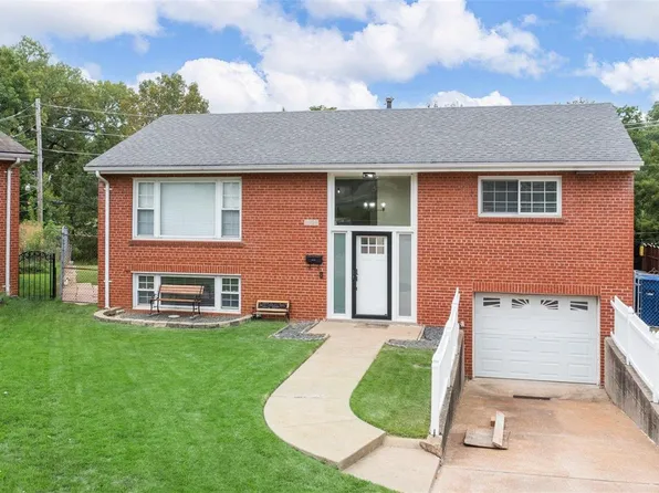 6957 Wanda Ct, Saint Louis, MO 63116