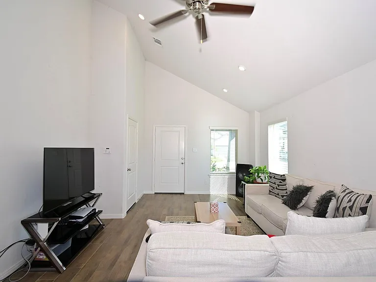 21534 Cypress Trellis Dr — Photo 10