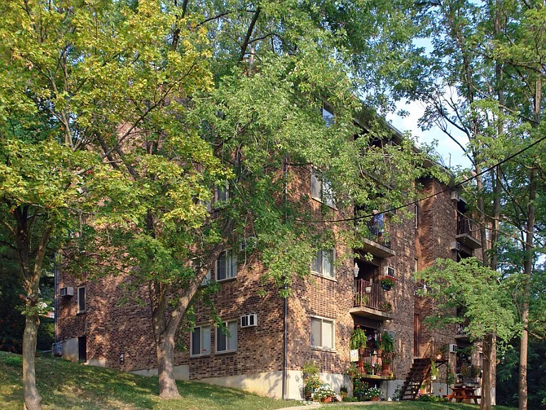 300 Highway Ave #4 — Photo 15