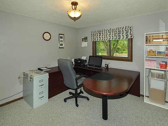 4th image of 2334 Imperial Dr