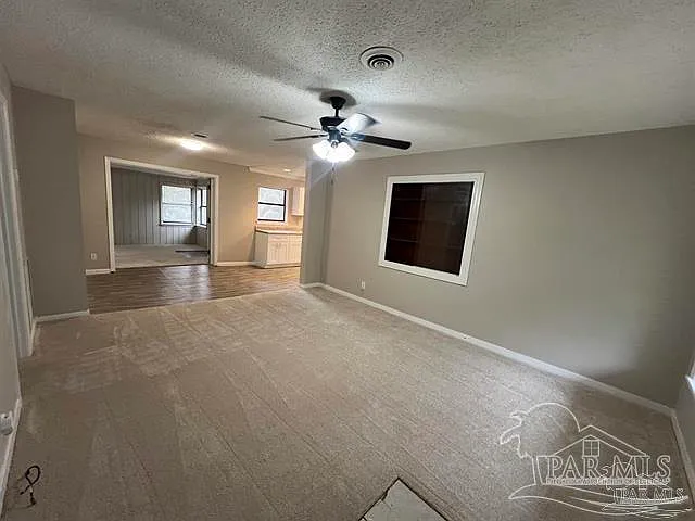 5733 Orange St — Photo 13