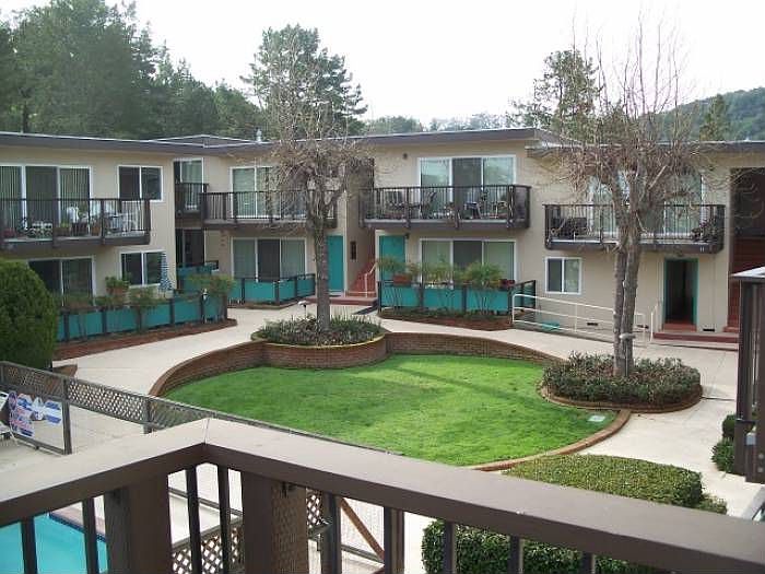 Courtyard View