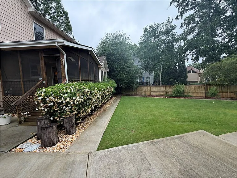 10935 Pennbrooke Xing — Photo 13