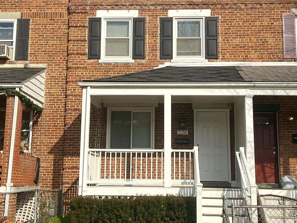 1st image of 228 Evans La