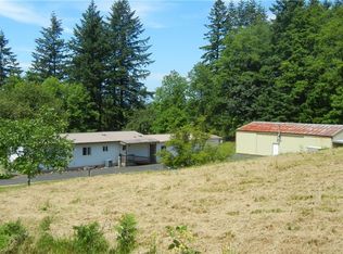 43 Fernhill Rd, Cathlamet, WA 98612