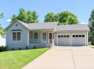 8209 E 72nd Ter, Kansas City, MO 64133