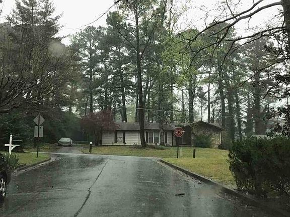 3rd image of 500 Waterview Ln