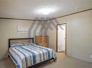 156 2nd St, Midway, GA 31320