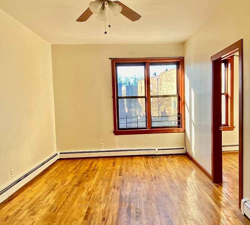 1st image of 735 Flatbush Ave APT 3