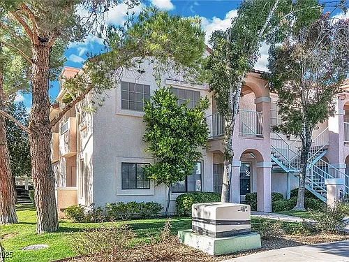 4893 S Torrey Pines Dr #202 Photo 1 4893 S Torrey Pines Dr #202 Photo 1