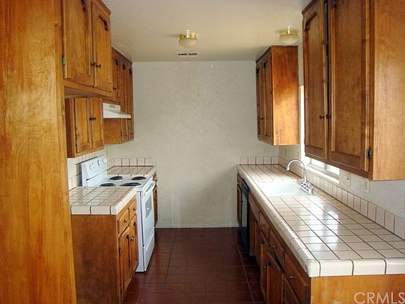 3rd image of 7570 Lucerne Vista Ave