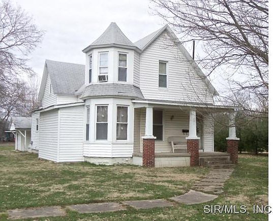 1st image of 201 N Poplar St