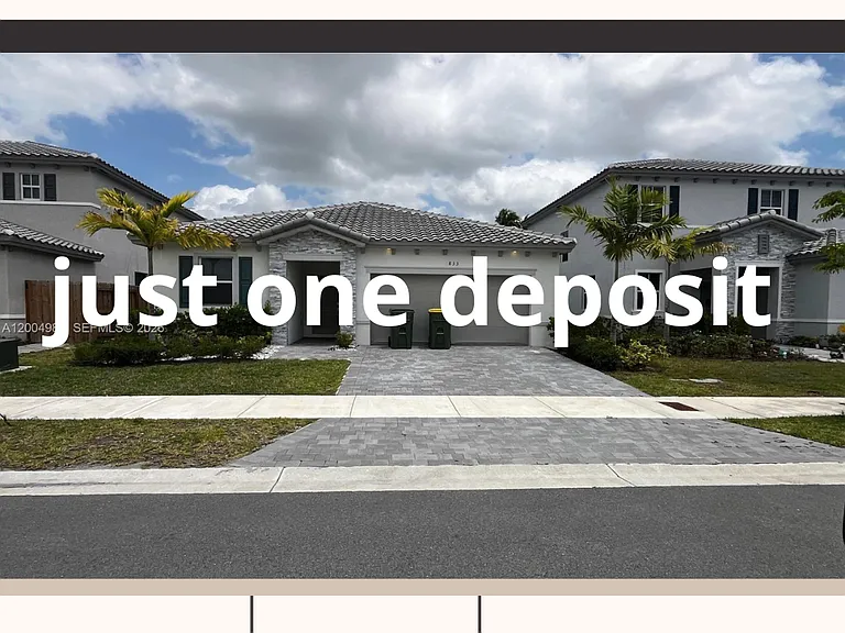 833 SE 26th Rd — Photo 1