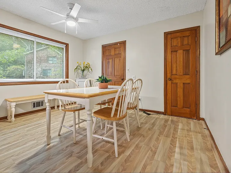 500 Hickory Hills Trl — Photo 9