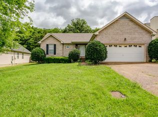 3064 Chateau Valley Dr, Nashville, TN 37207