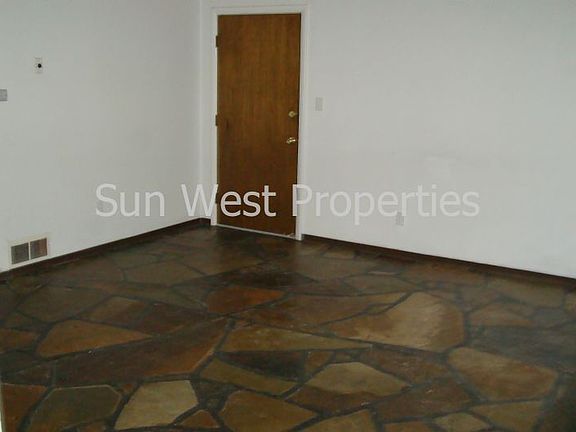 2nd image of 835 Nm Highway 516 APT 5