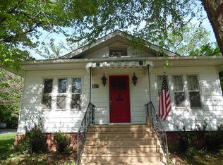 324 N 8th St, Mount Vernon, IL 62864