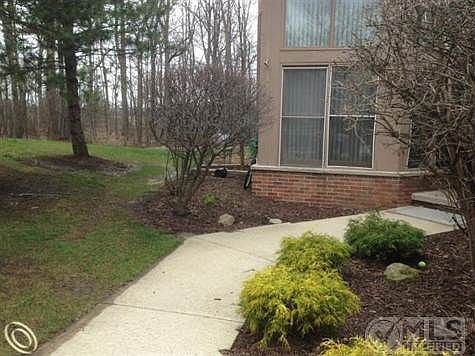 4th image of 5369 Royal Vale Ln #19