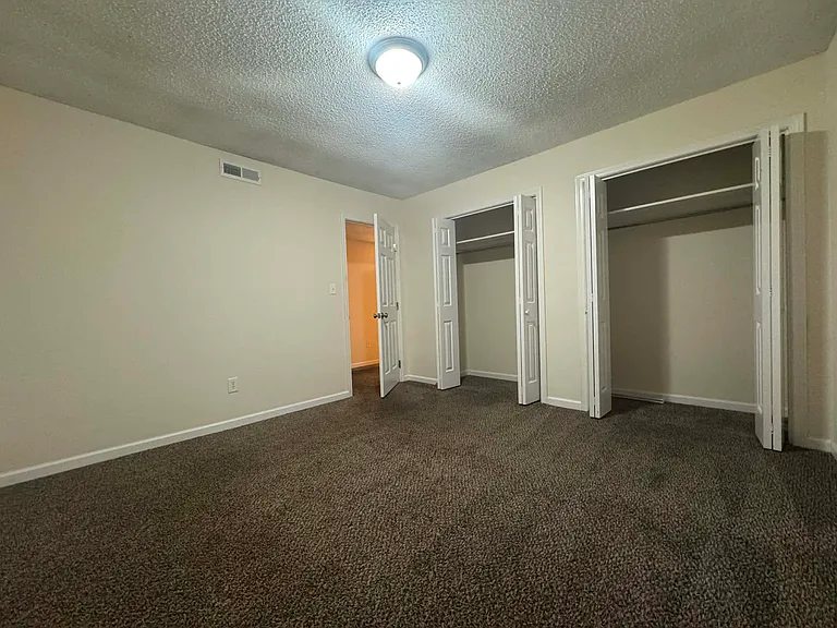 1712 McGregor Ct #C — Photo 6