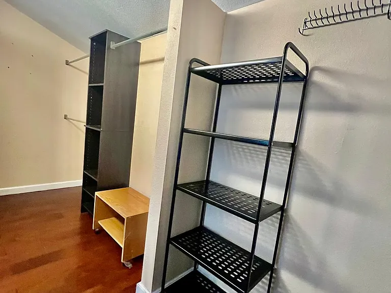 3302 N Lincoln Ave — Photo 11