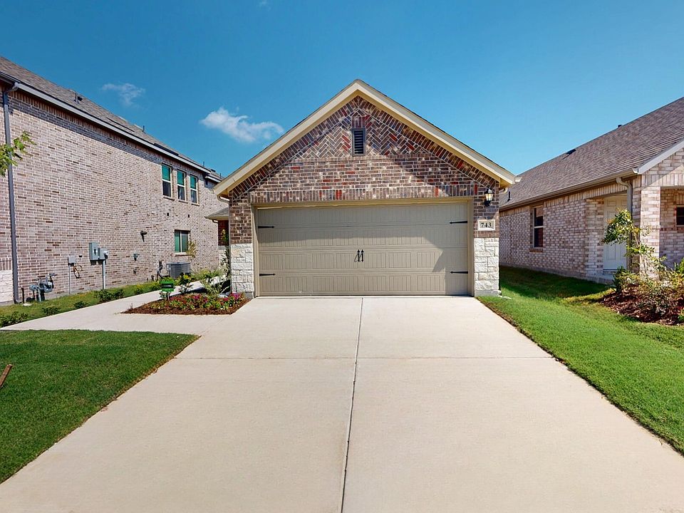 1st image of 743 Hidden Feather Dr