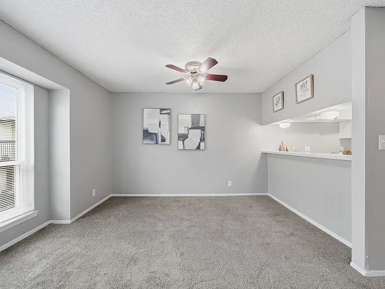 Cedar Park Apartments — Photo 10