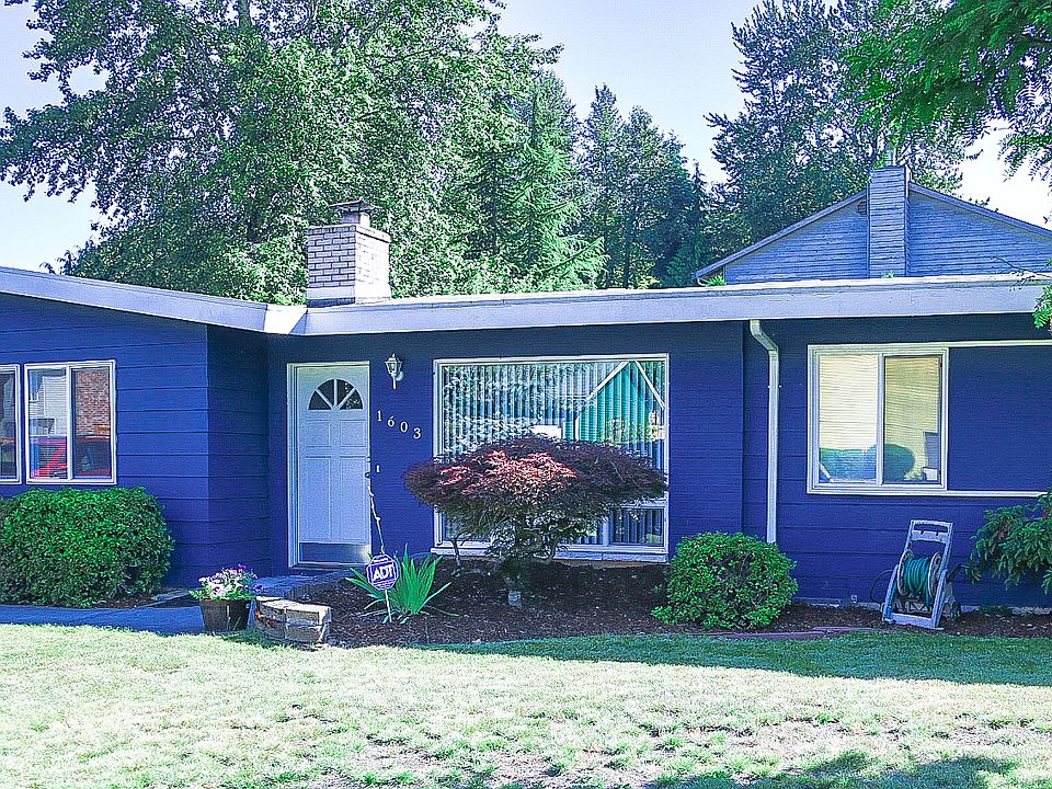 Curb Appeal Abounds!