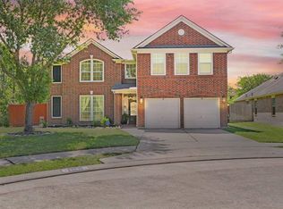 2403 Shadow Oaks Dr, Fresno, TX 77545