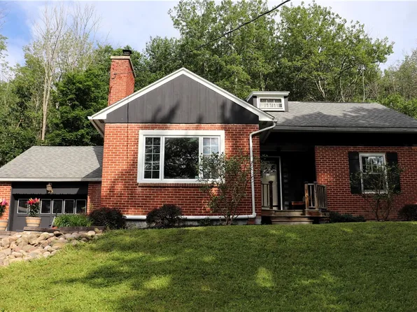 25 Hillcrest Dr, Alfred, NY 14802