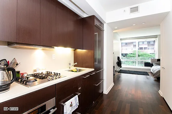 Rented by Citi Habitats | media 10