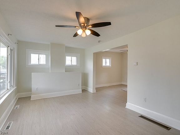 4th image of 5141 Clement St