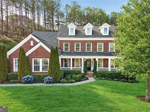 107 Millstone Manor Ct, Woodstock, GA 30188