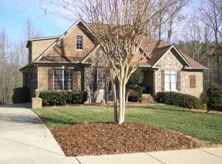 2125 Climbing Rose Ln, Matthews, NC 28104