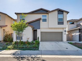 2049 Borealis Cir, Roseville, CA