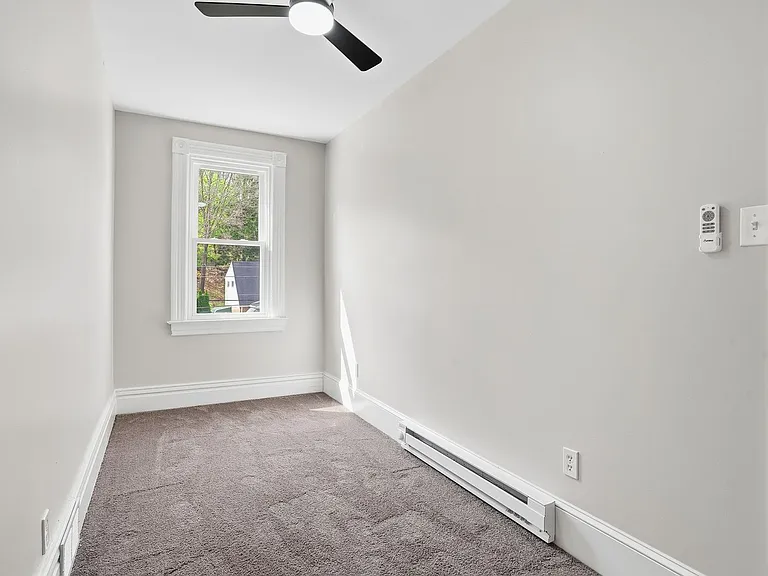 1030 Grand Ave — Photo 13