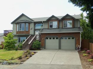 10245 37th Pl SW, Seattle, WA 98146