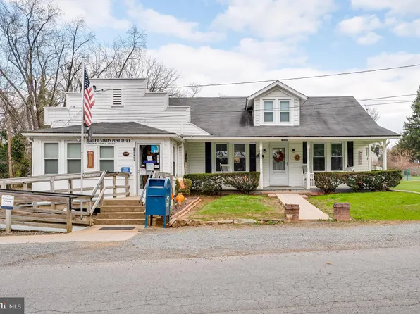 16950 Simpson Cir, Paeonian Springs, VA 20129