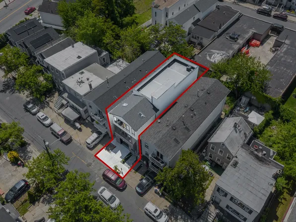 85 Myrtle Avenue image 47 of 50