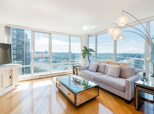 1438 Richards St, Vancouver, BC V6Z 3B8