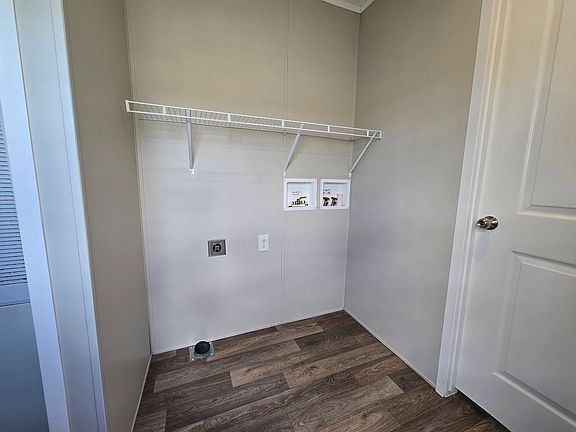 4th image of 109 Dove Dr