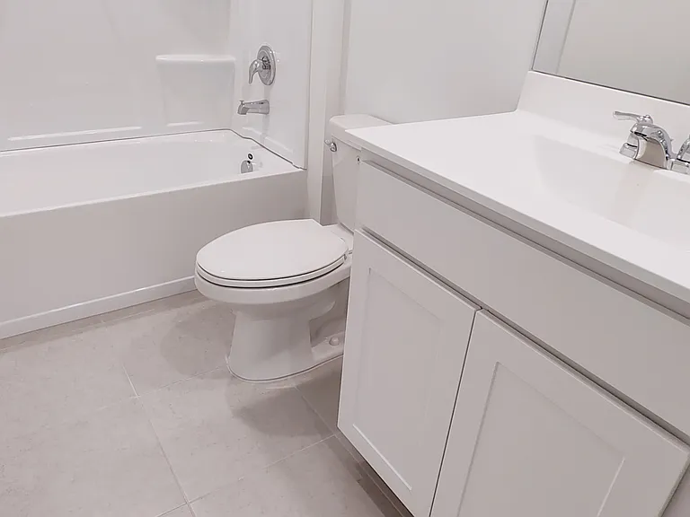 660 Carlyle Way — Photo 25