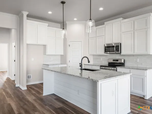 224 Creek Plum Ln, Temple, TX 76502