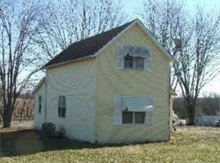 4726 NE Turkey Rd, Breckenridge, MO 64625