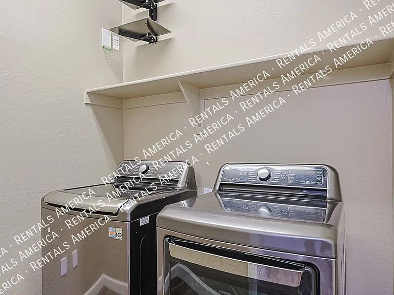 13607 W Briles Rd — Photo 27