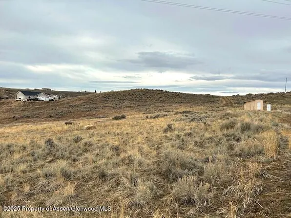 151 E Johnson Loop, Craig, CO 81625