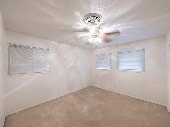 4th image of 1603 W Pine Ave