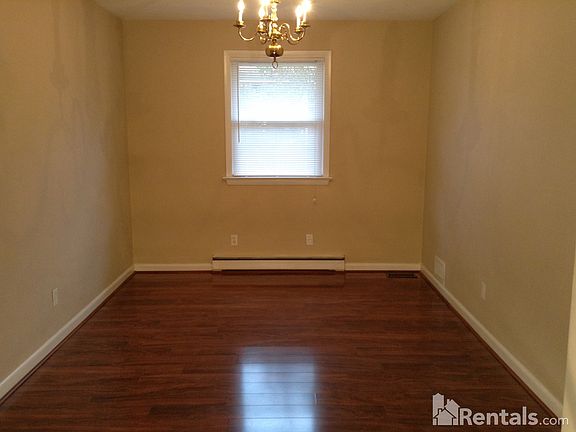 4th image of 510 Terrace Ave